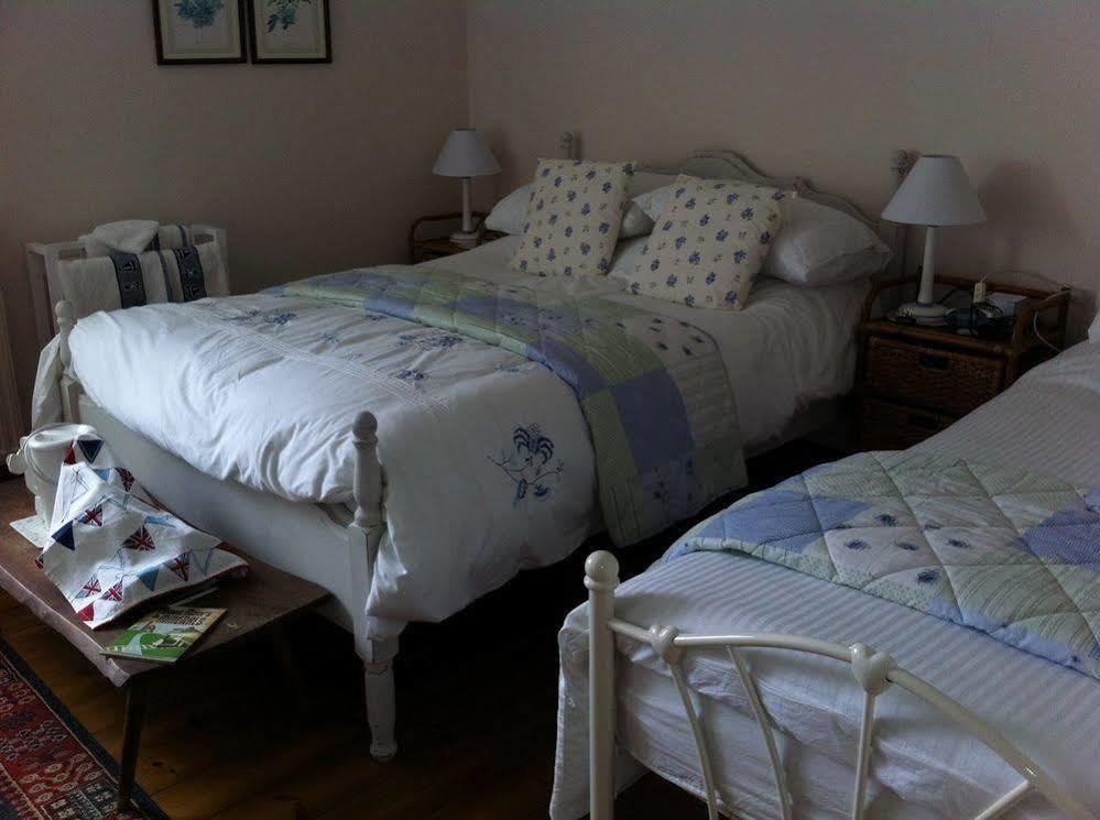 Bed and Breakfast Trecarne House Лискерд Экстерьер фото
